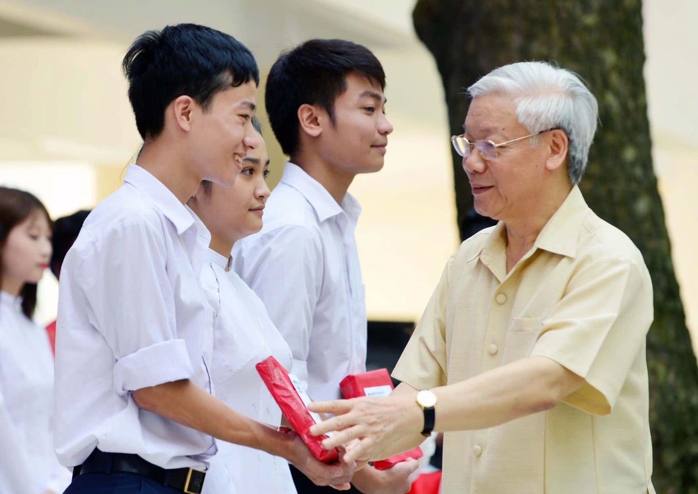 TBT Nguyễn Phú Trọng - người truyền cảm hứng cho giáo dục và thế hệ trẻ  Việt Nam.
